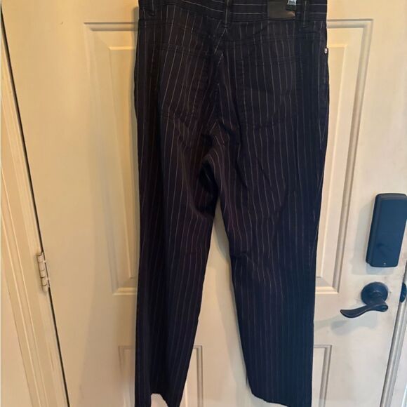 Chaps Black and White Striped Jeans size 10 - Picture 4 of 4